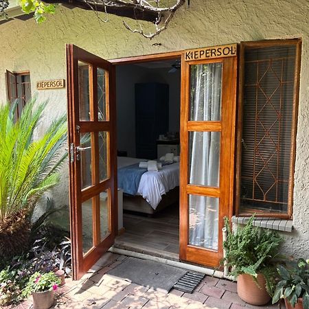 Celtis Lane Guest House Boksburg Bagian luar foto