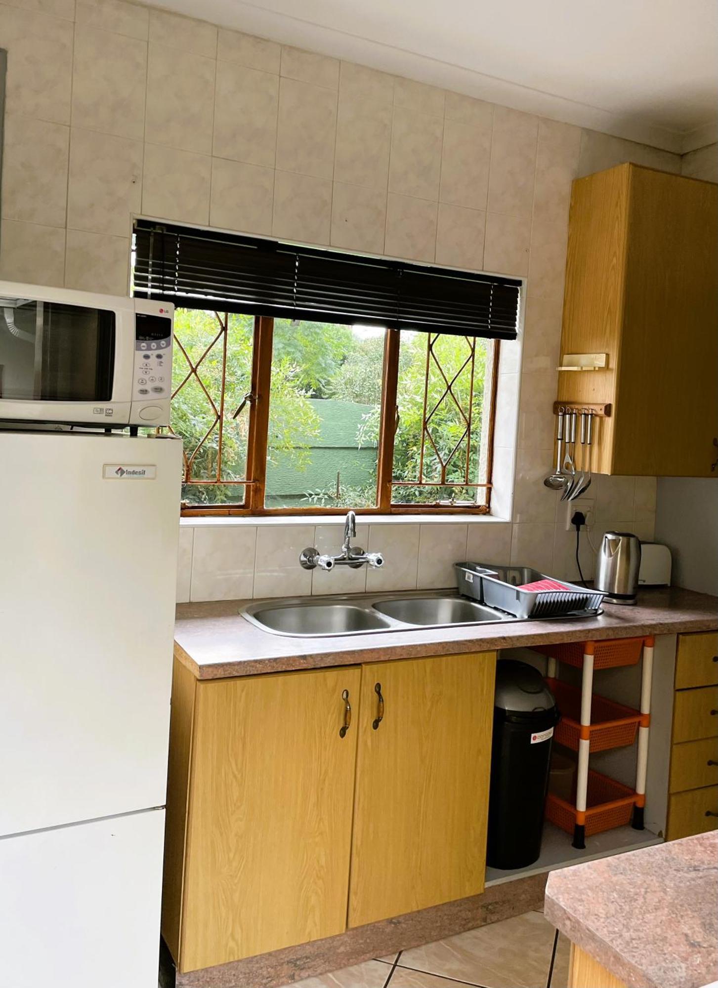 Celtis Lane Guest House Boksburg Bagian luar foto